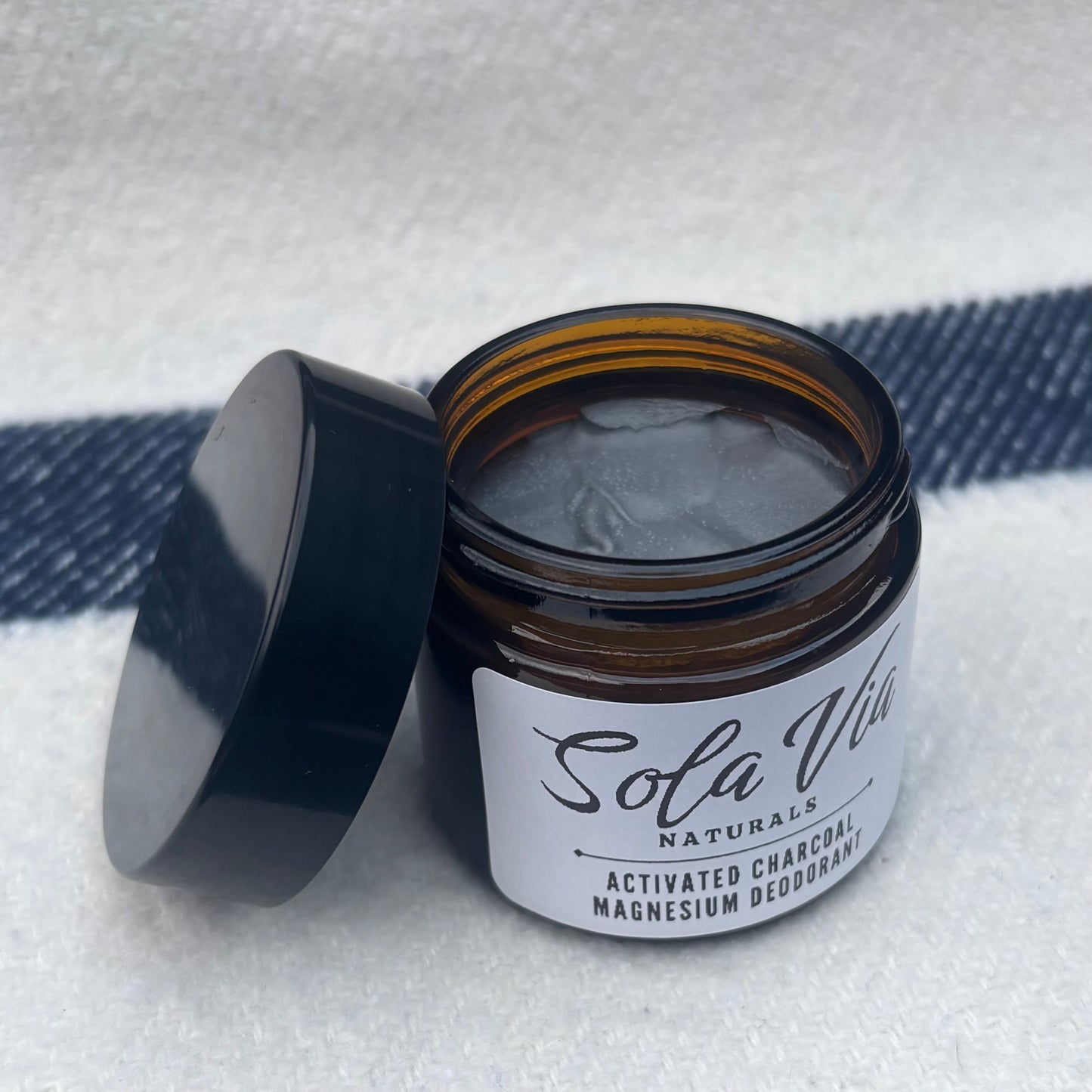 Activated Charcoal Magnesium Deodorant